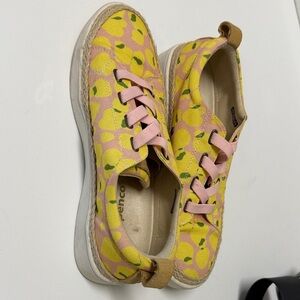 Womens Yellow and Pink Shoes